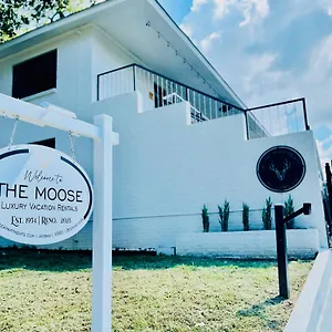 The Moose #12 - Brand New Modern Luxe Loft With Free Parking, King Bed & Fast Wifi , Memphis United States